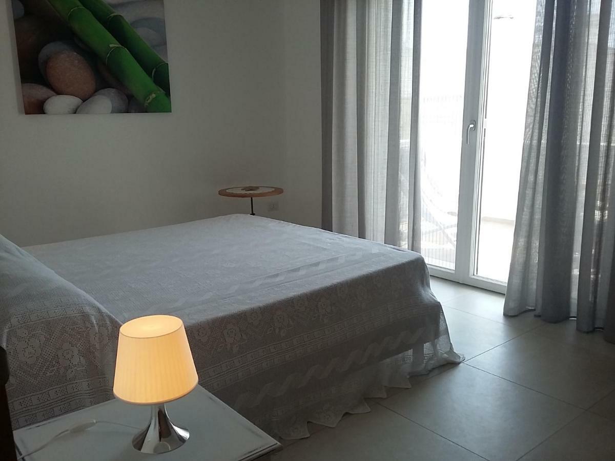 Appartamento Stefania Castro (Lecce) Exterior foto